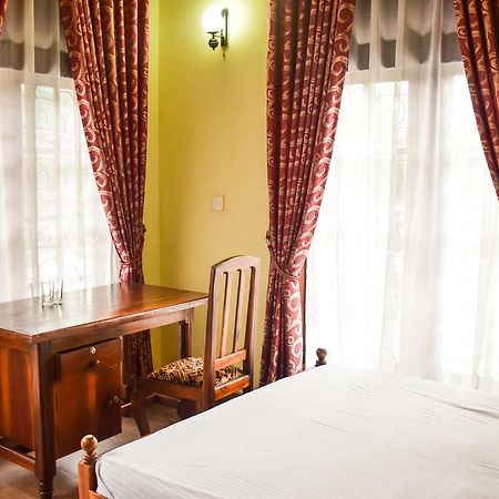 Hotel Malwatta Pilgrims Rest Kandy Esterno foto