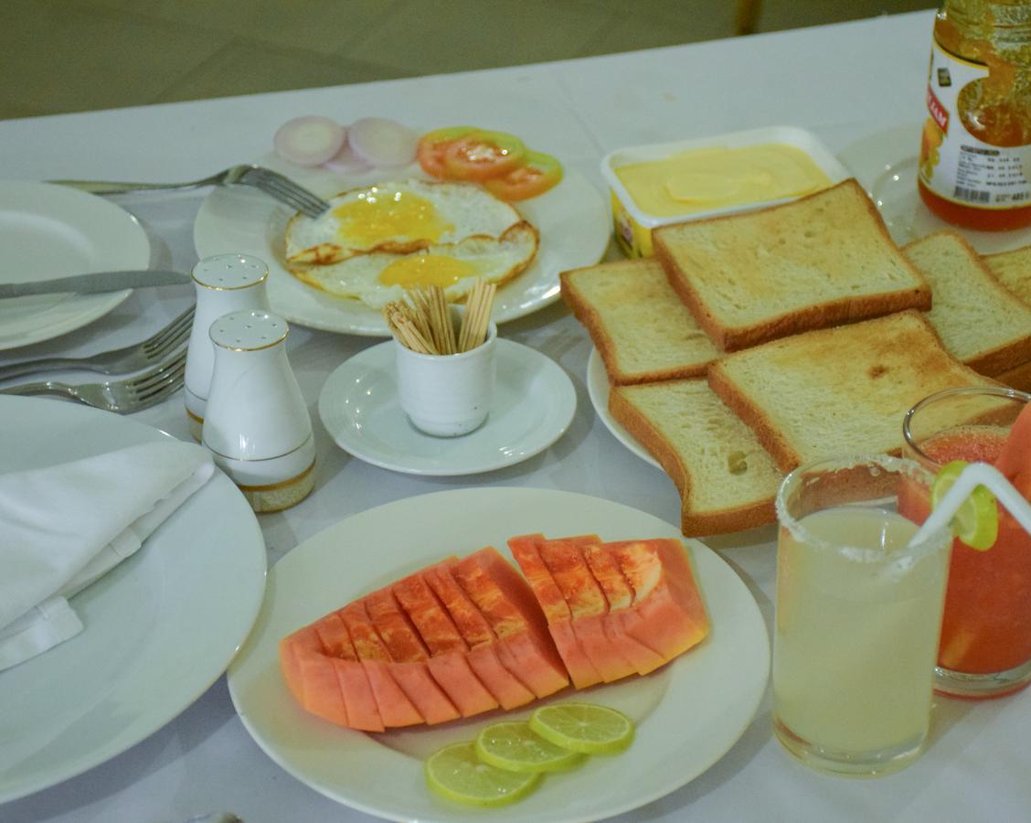 Hotel Malwatta Pilgrims Rest Kandy Esterno foto