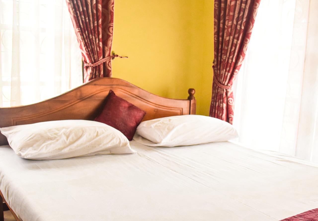 Hotel Malwatta Pilgrims Rest Kandy Esterno foto