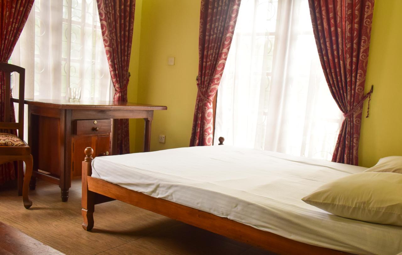 Hotel Malwatta Pilgrims Rest Kandy Esterno foto